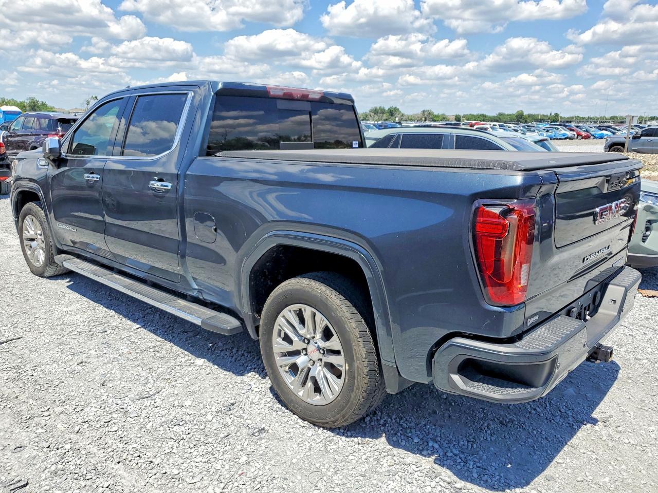 2020 GMC SIERRA