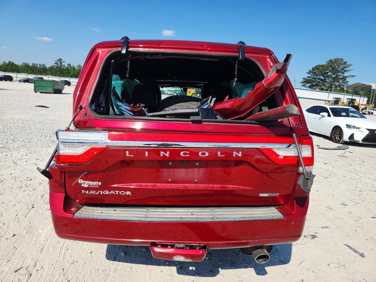 2016 LINCOLN NAVIGATOR