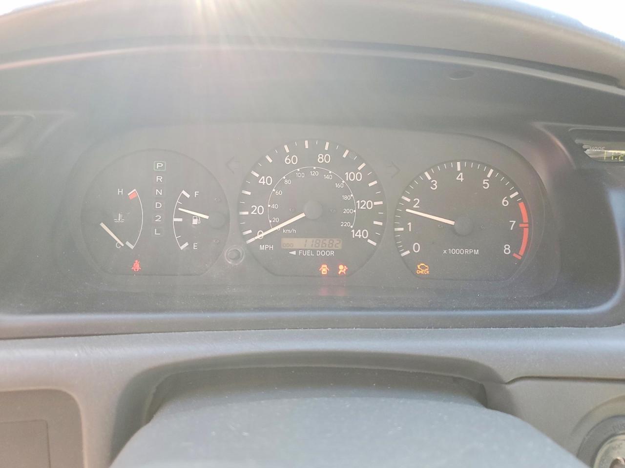 2001 TOYOTA CAMRY