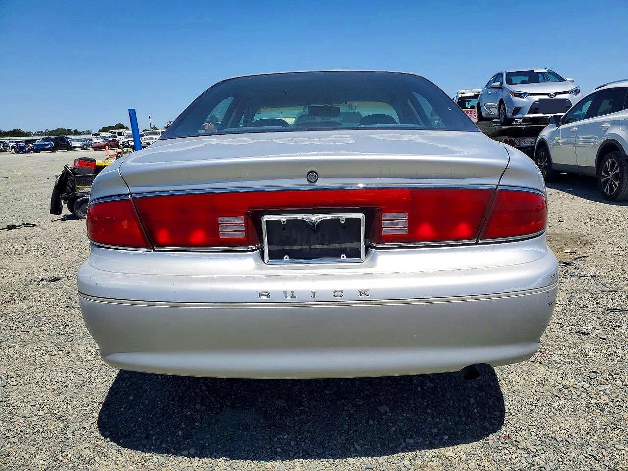 2002 BUICK CENTURY