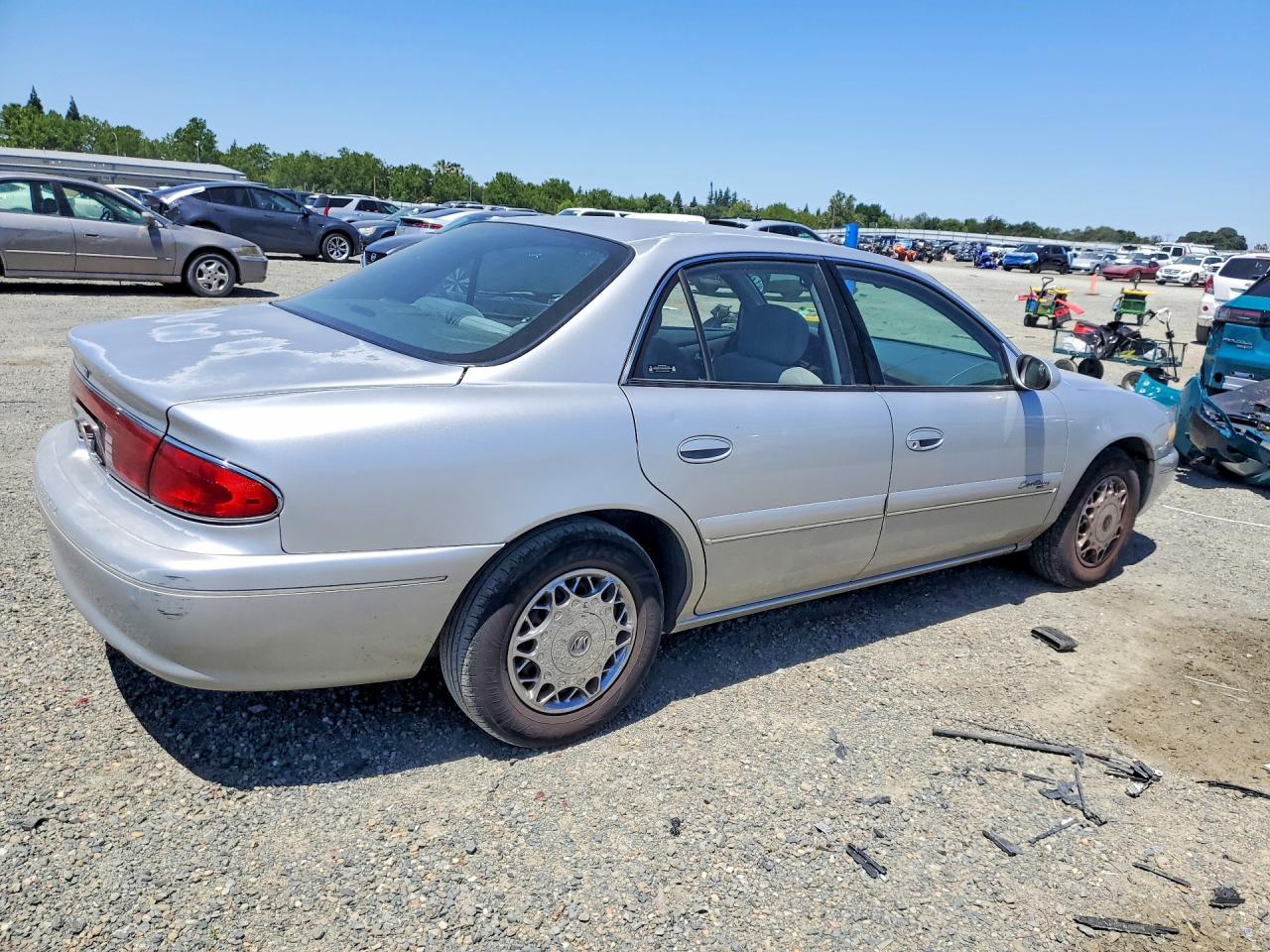 2002 BUICK CENTURY
