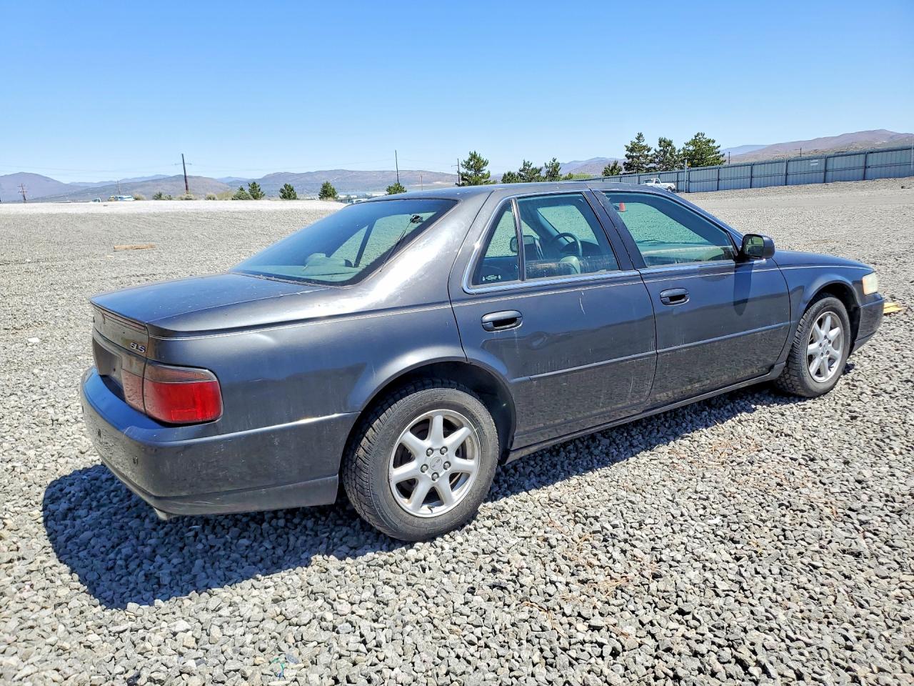 2002 CADILLAC SEVILLE