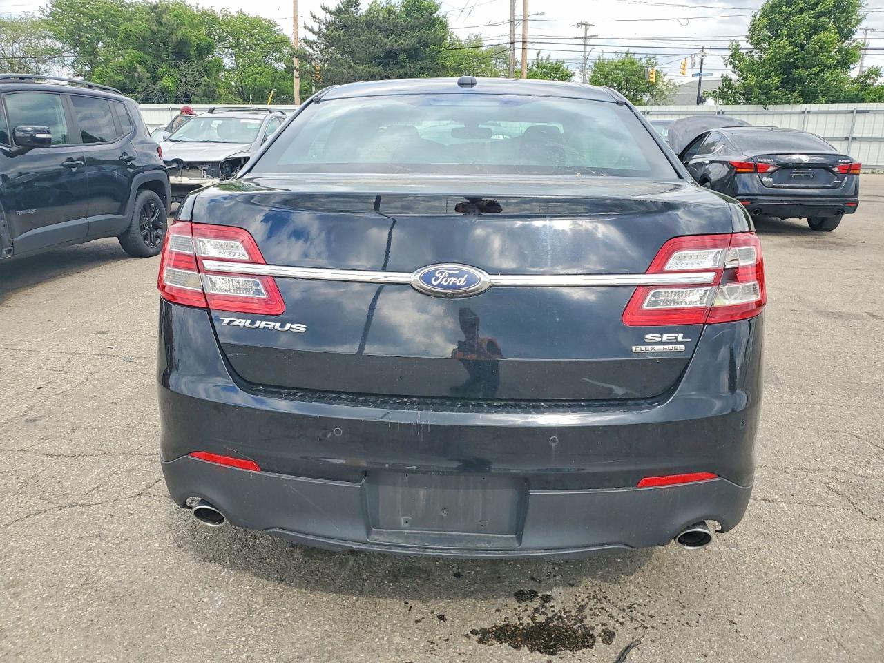 2018 FORD TAURUS
