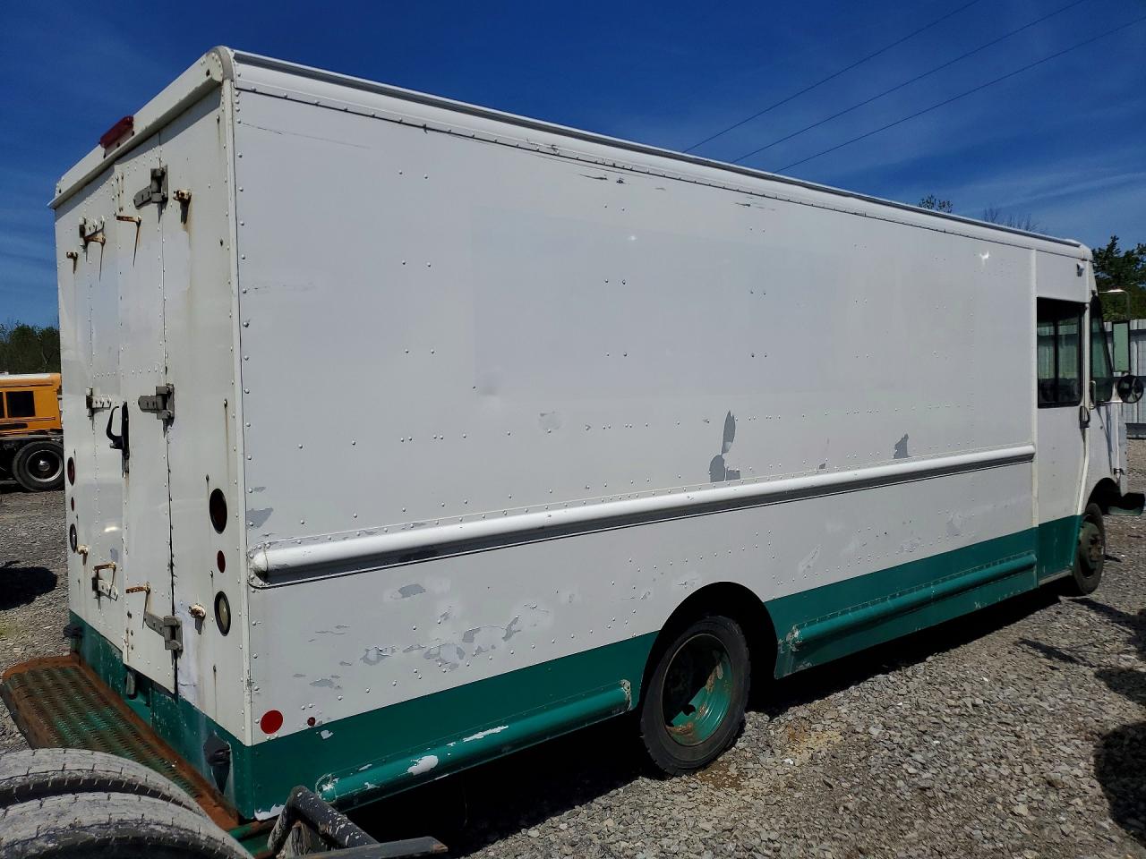 2009 WORKHORSE ALL OTHER