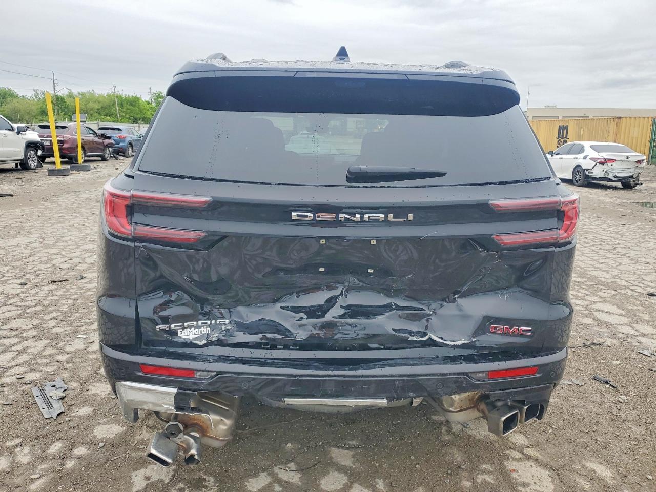 2025 GMC ACADIA DEN