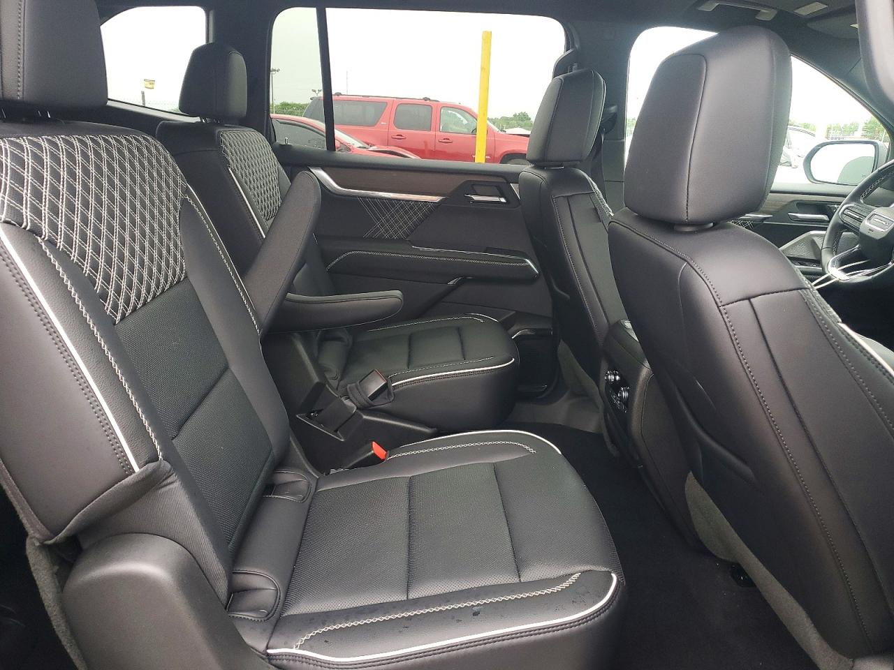 2025 GMC ACADIA DEN