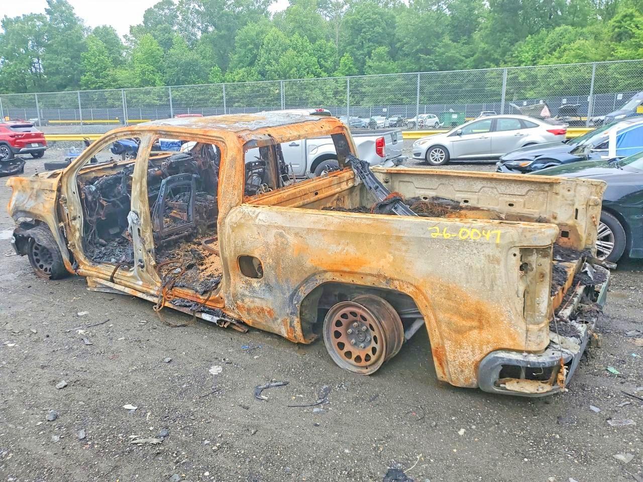 2024 GMC SIERRA