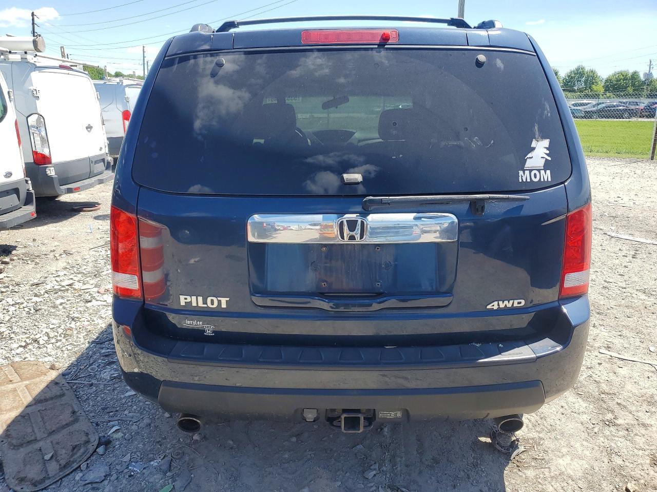 2011 HONDA PILOT