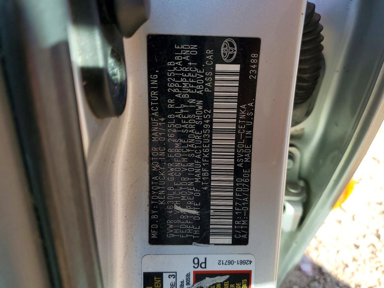 2014 TOYOTA CAMRY