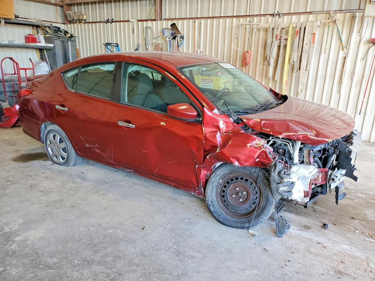 2019 NISSAN VERSA
