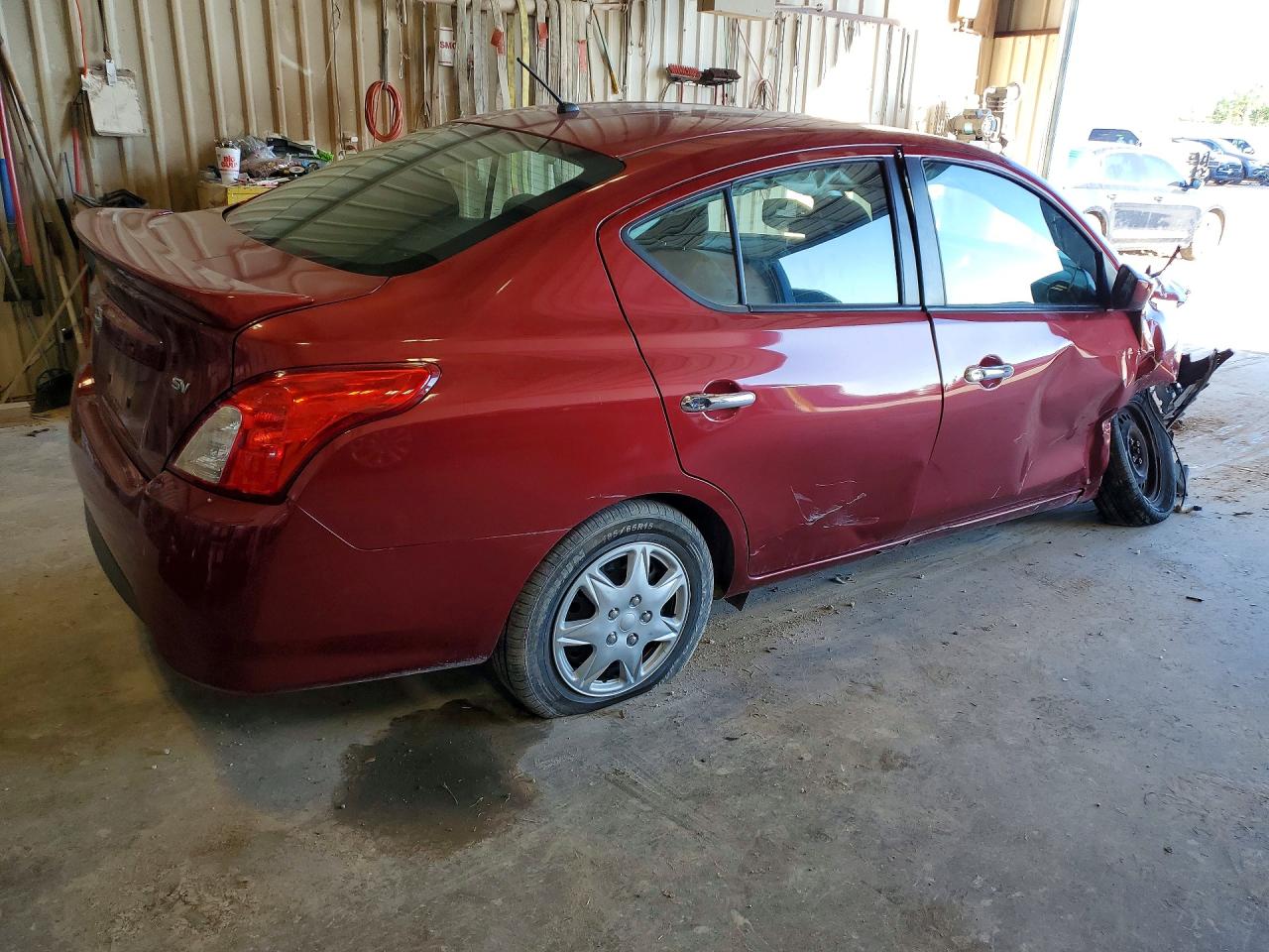2019 NISSAN VERSA