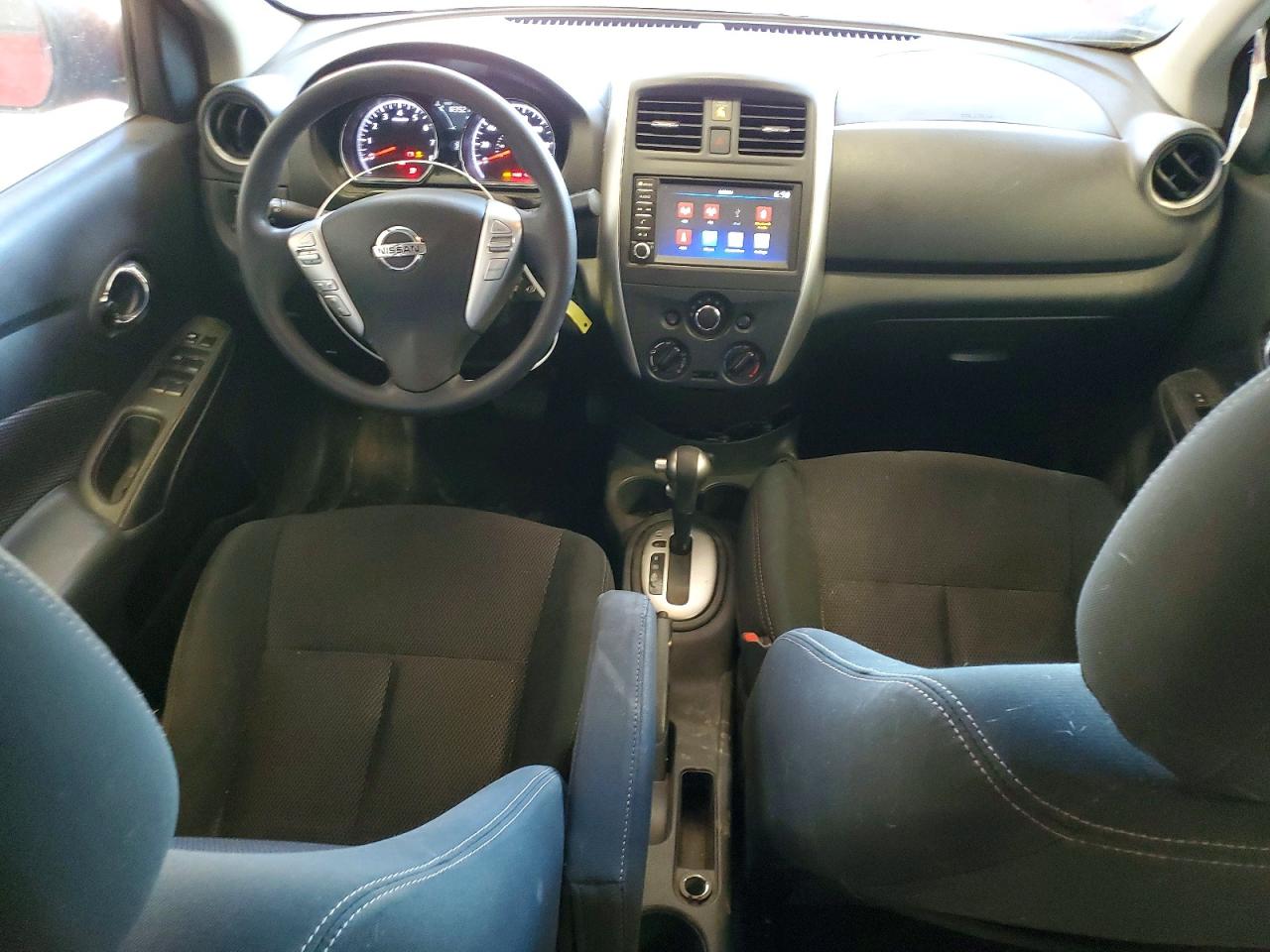 2019 NISSAN VERSA