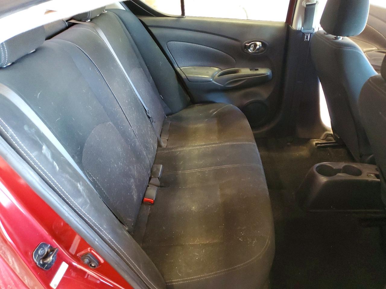 2019 NISSAN VERSA