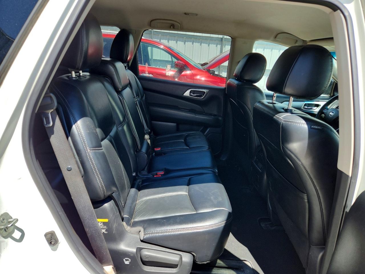 2017 NISSAN PATHFINDER