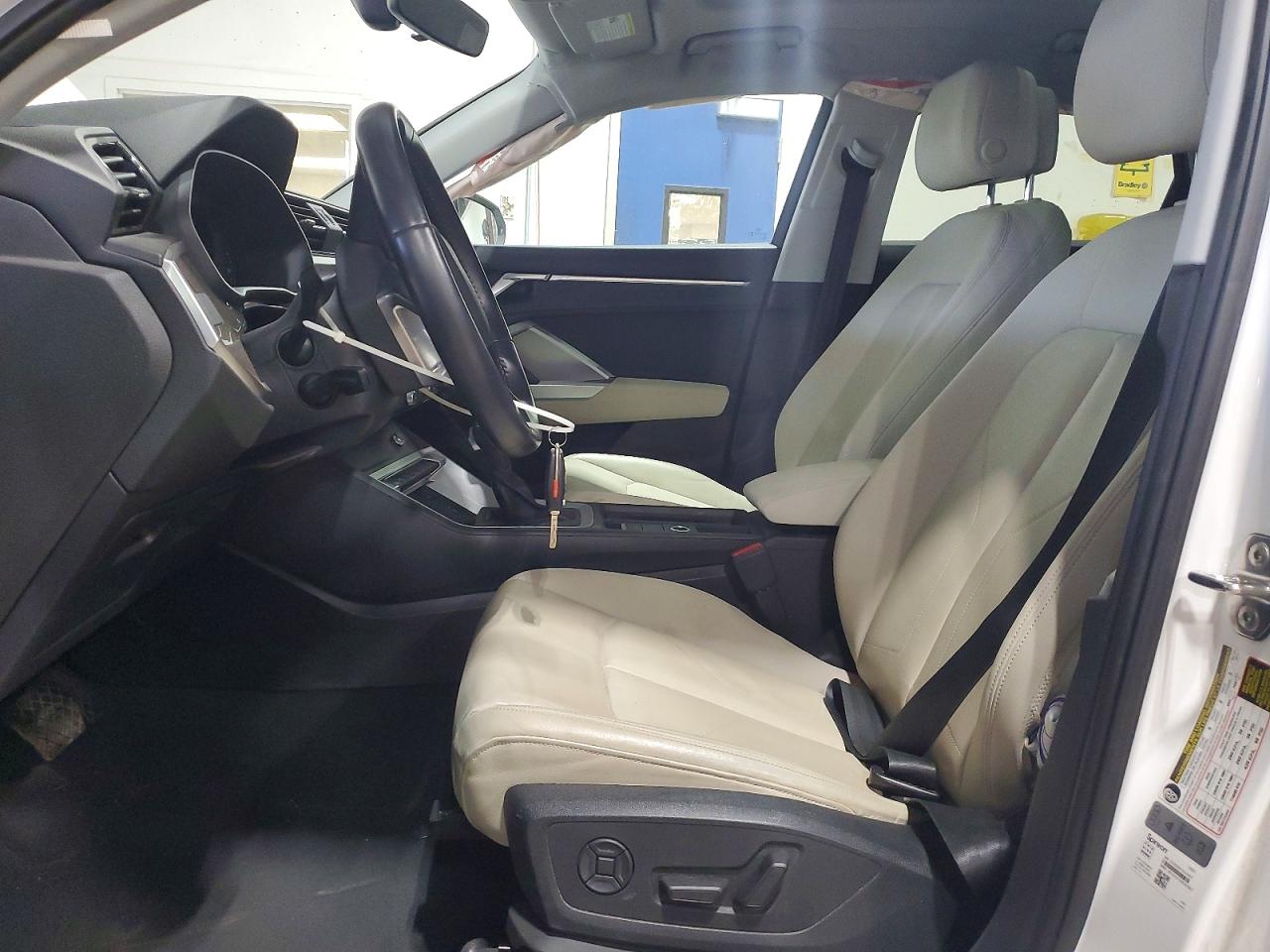 2019 AUDI Q3