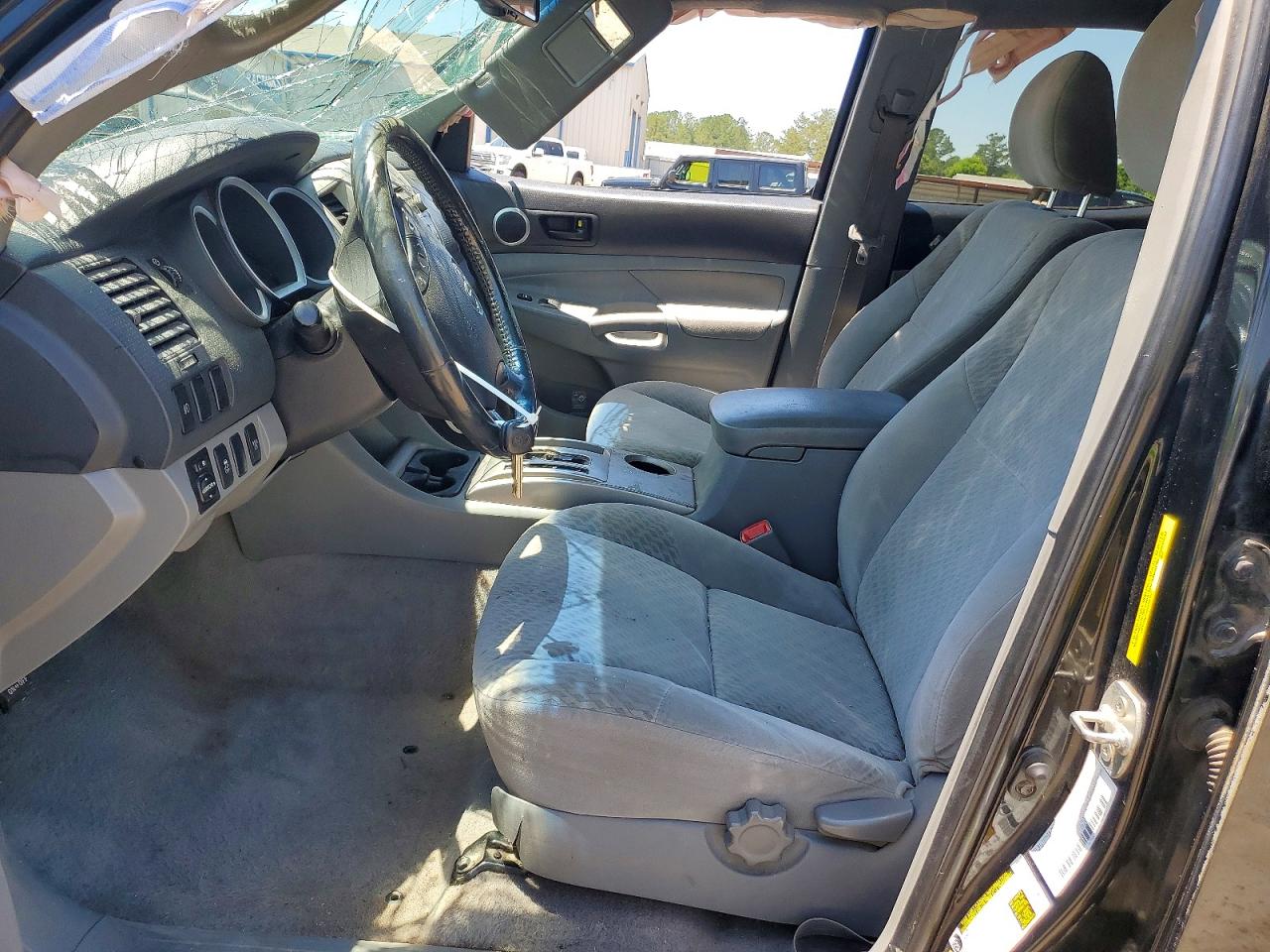 2010 TOYOTA TACOMA