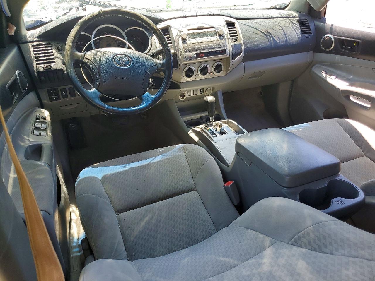 2010 TOYOTA TACOMA