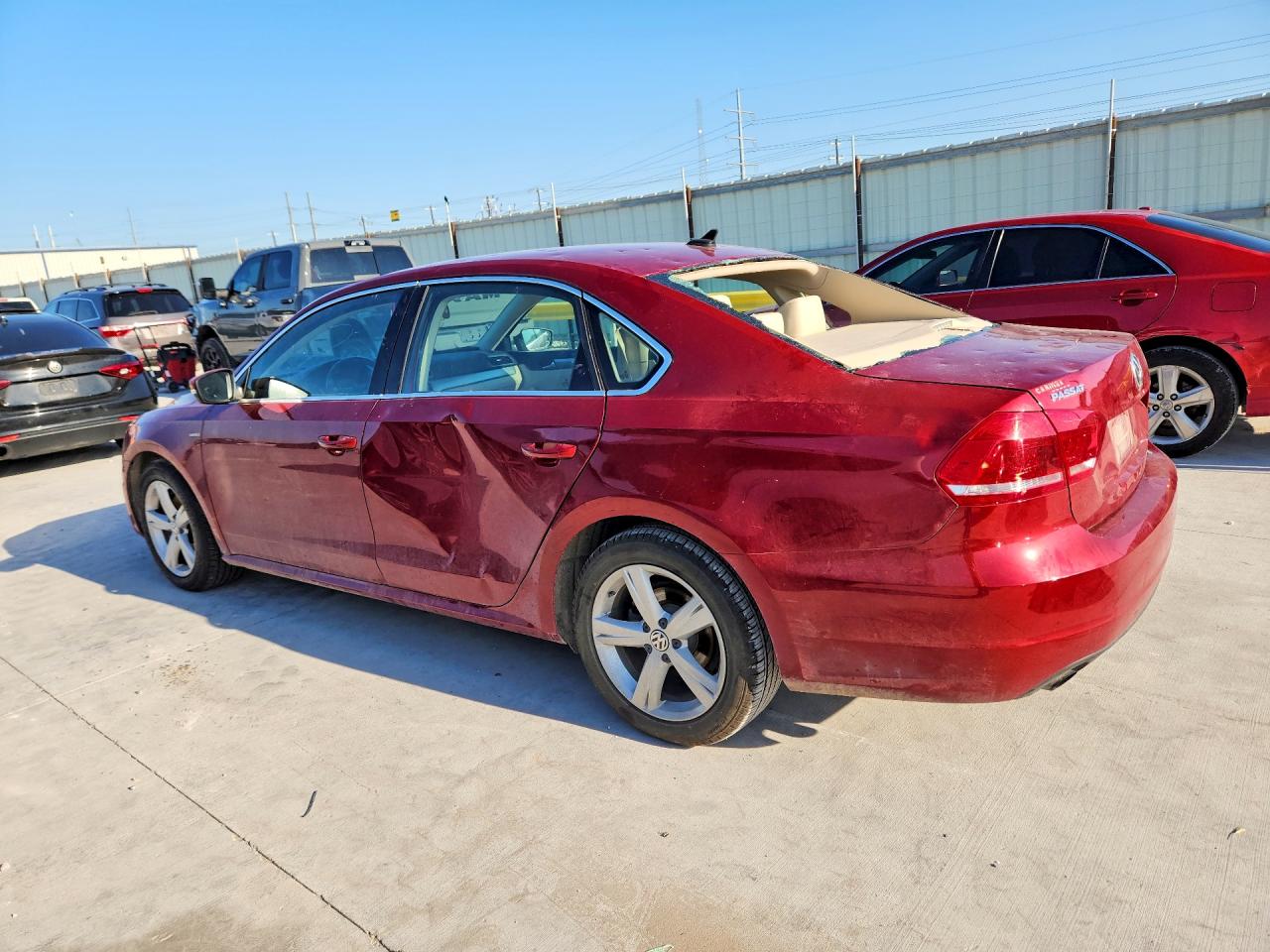 2015 VOLKSWAGEN PASSAT