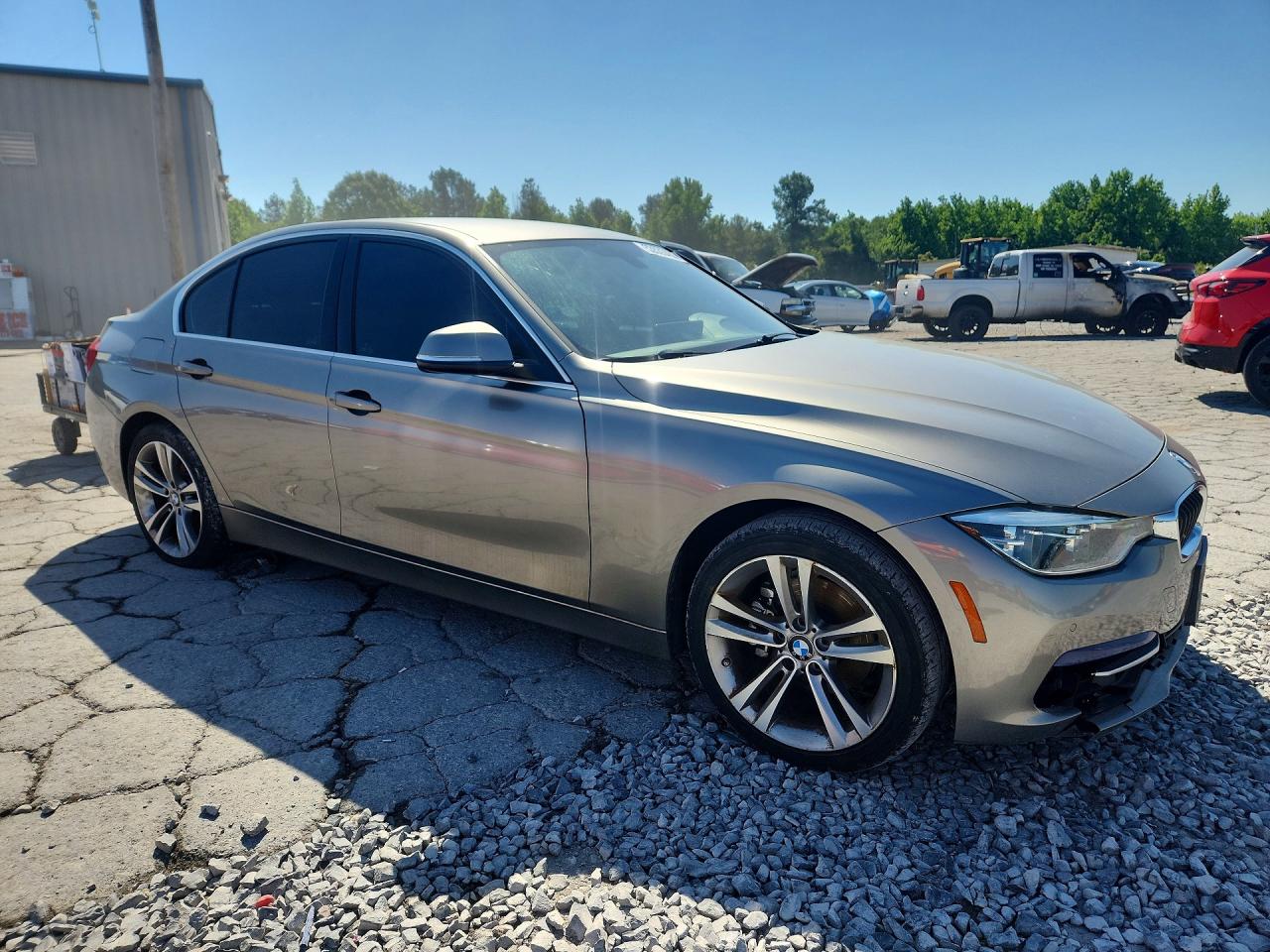 2018 BMW 3 SERIES