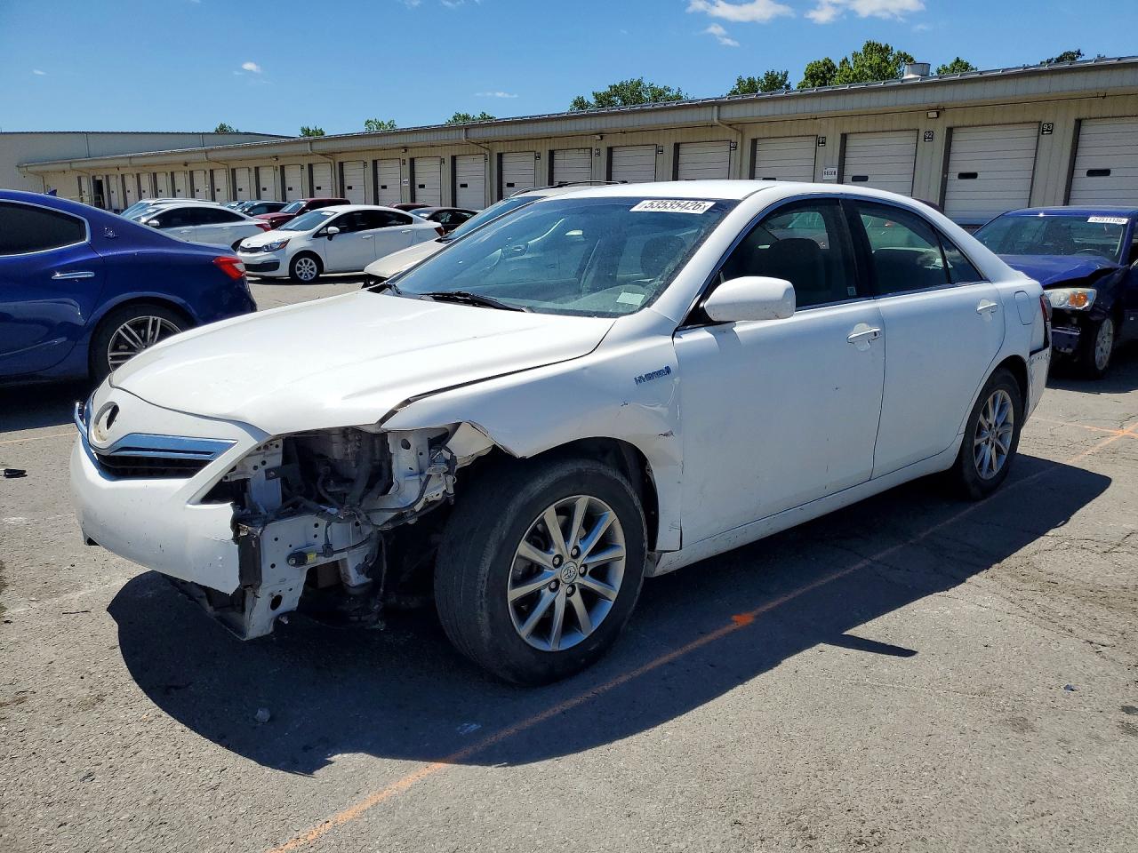 2011 TOYOTA CAMRY
