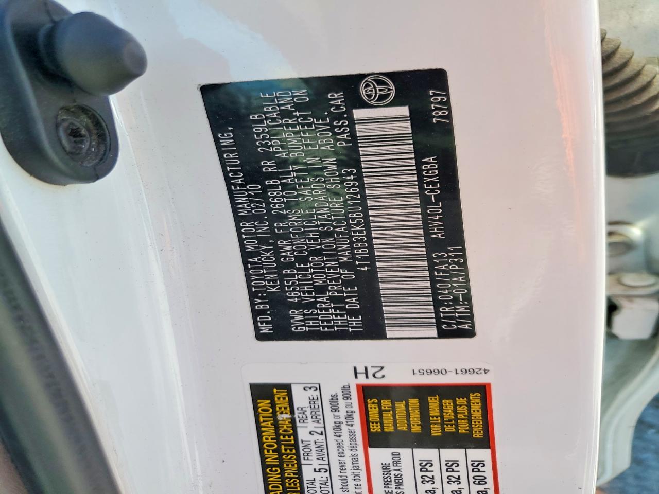 2011 TOYOTA CAMRY