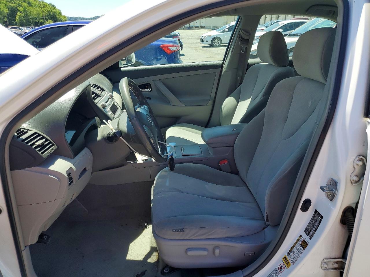2011 TOYOTA CAMRY