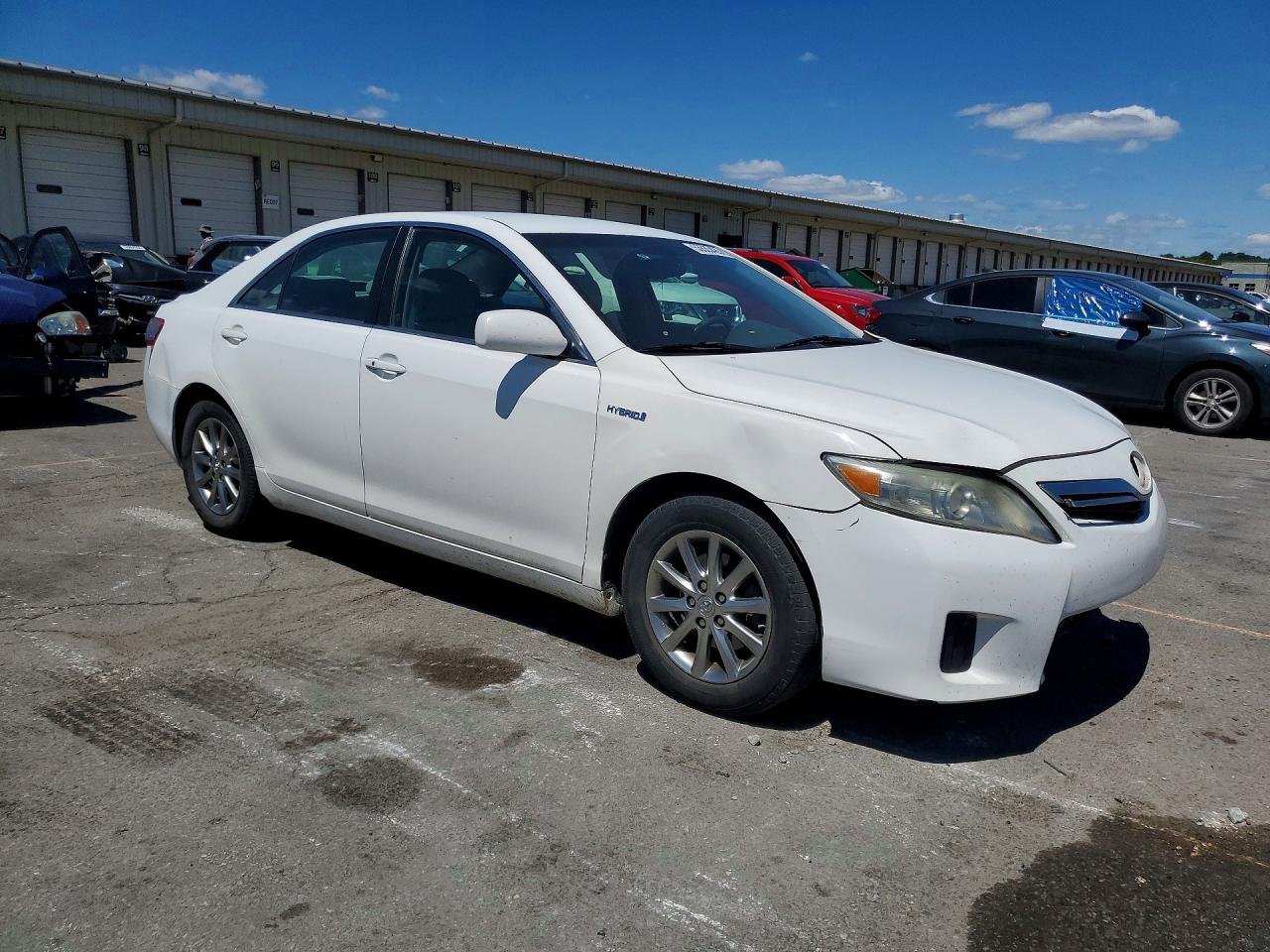 2011 TOYOTA CAMRY