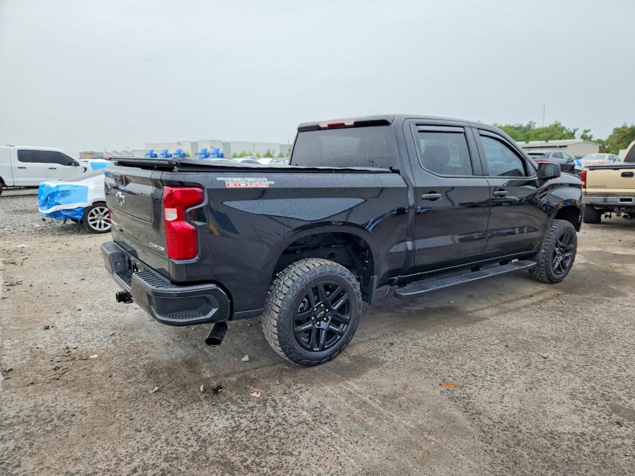 2024 CHEVROLET SILVERADO