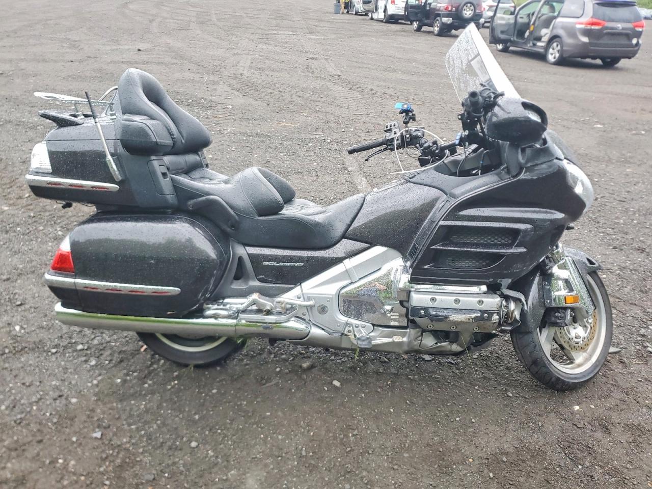 2010 HONDA GL CYCLE