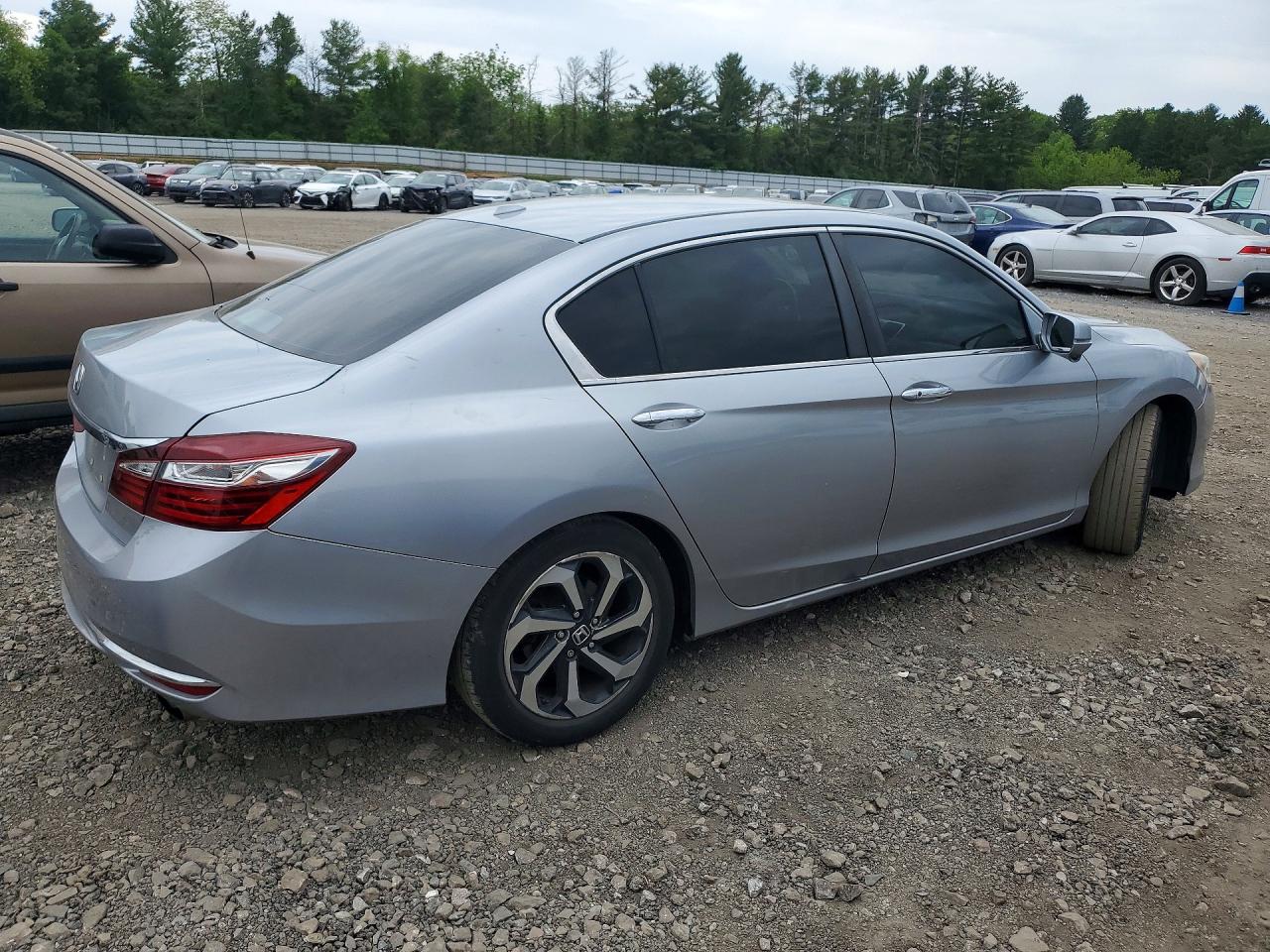 2017 HONDA ACCORD