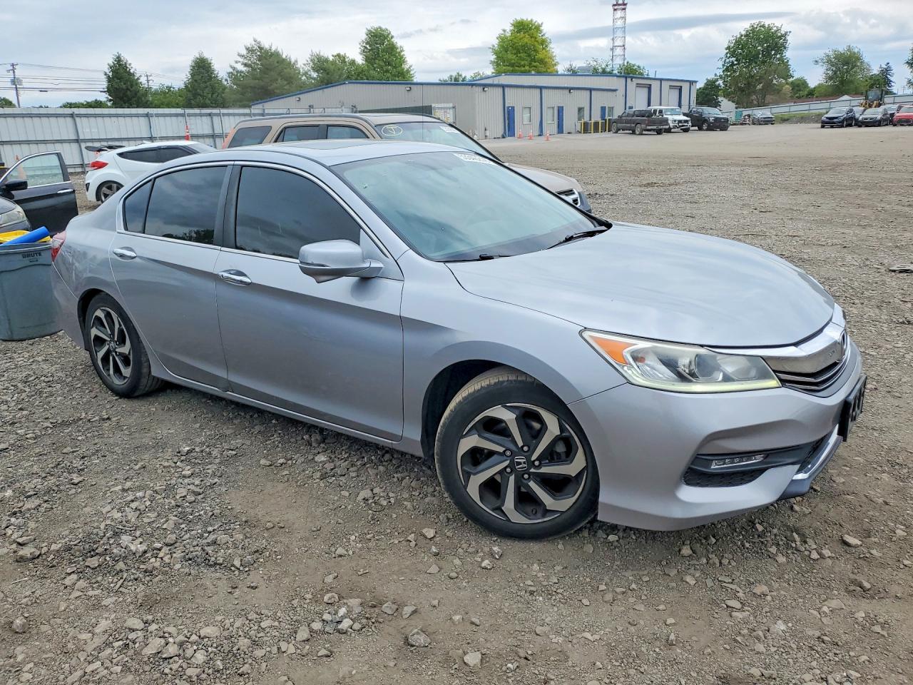 2017 HONDA ACCORD