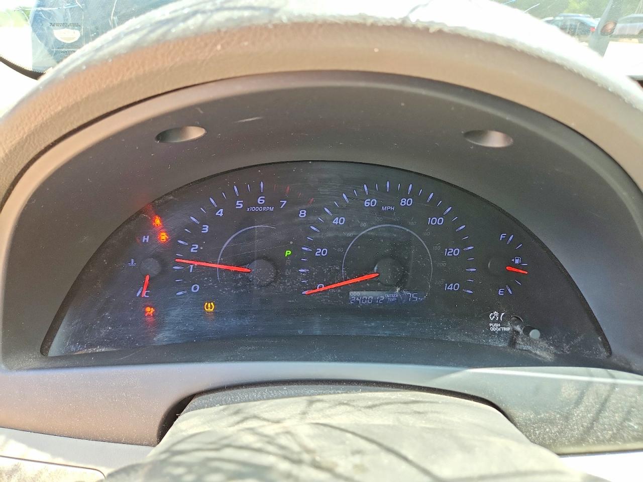 2011 TOYOTA CAMRY