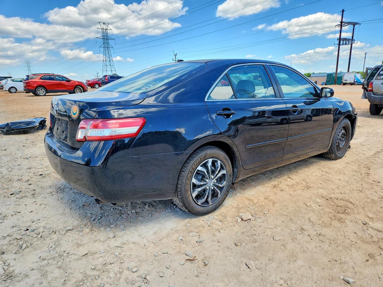 2011 TOYOTA CAMRY