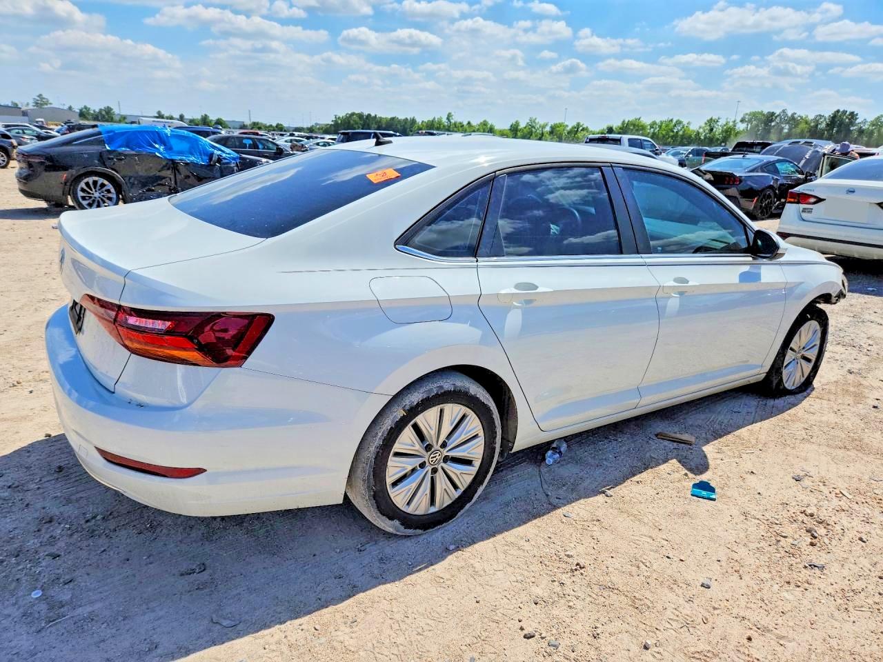 2019 VOLKSWAGEN JETTA