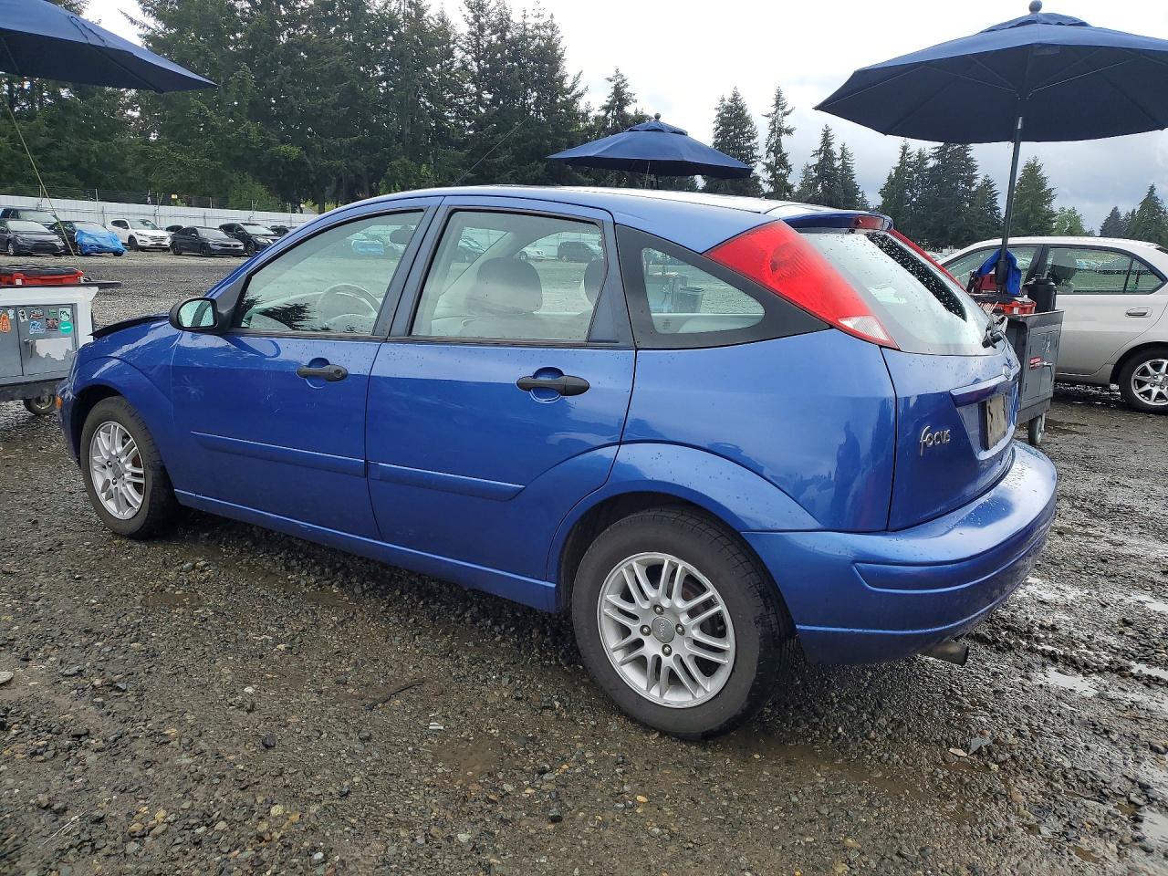2004 FORD FOCUS