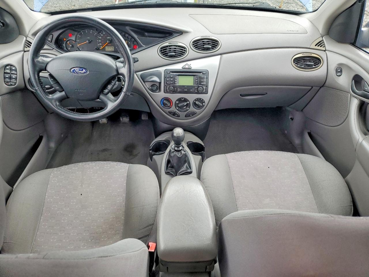 2004 FORD FOCUS