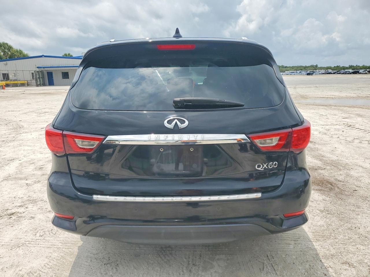 2017 INFINITI QX60