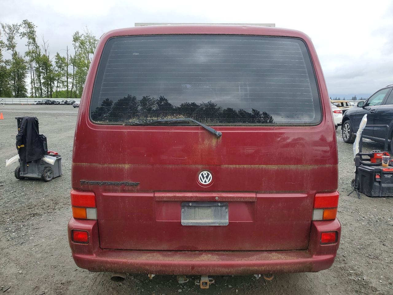 2003 VOLKSWAGEN EUROVAN