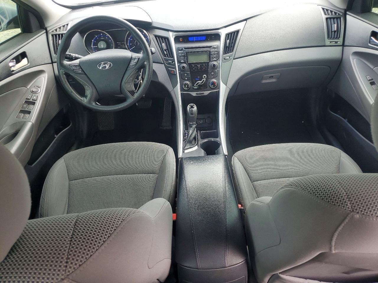 2013 HYUNDAI SONATA