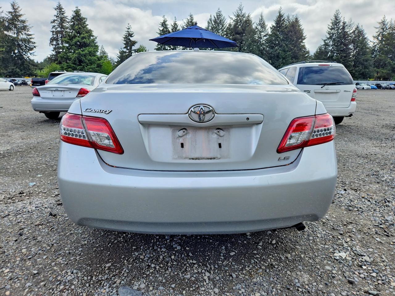 2011 TOYOTA CAMRY