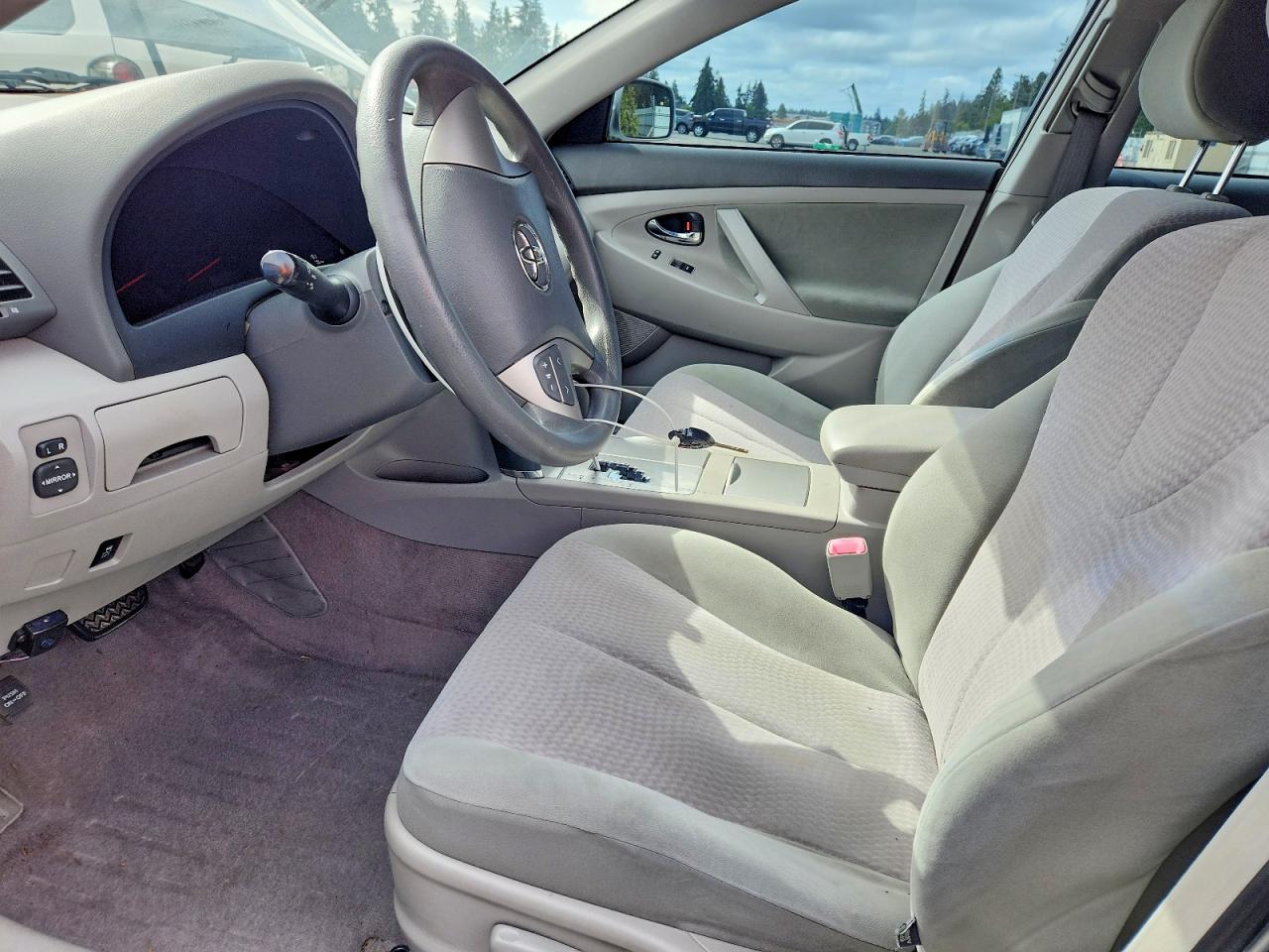 2011 TOYOTA CAMRY