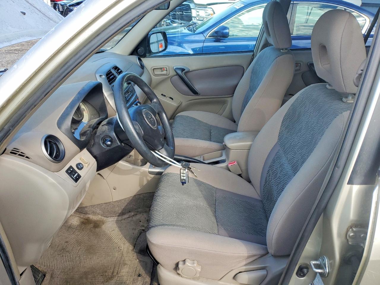 2003 TOYOTA RAV4