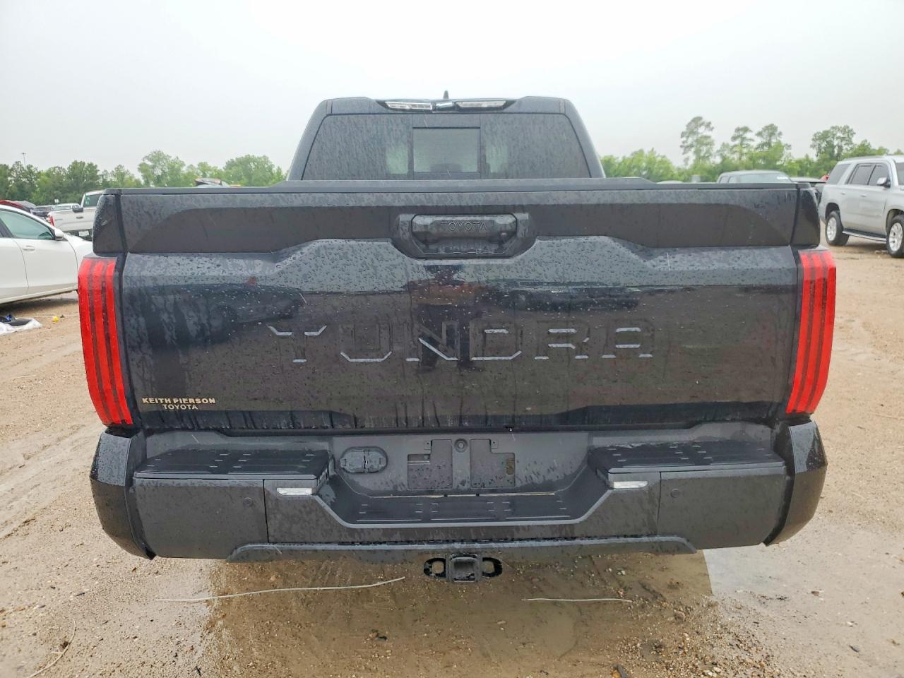 2024 TOYOTA TUNDRA