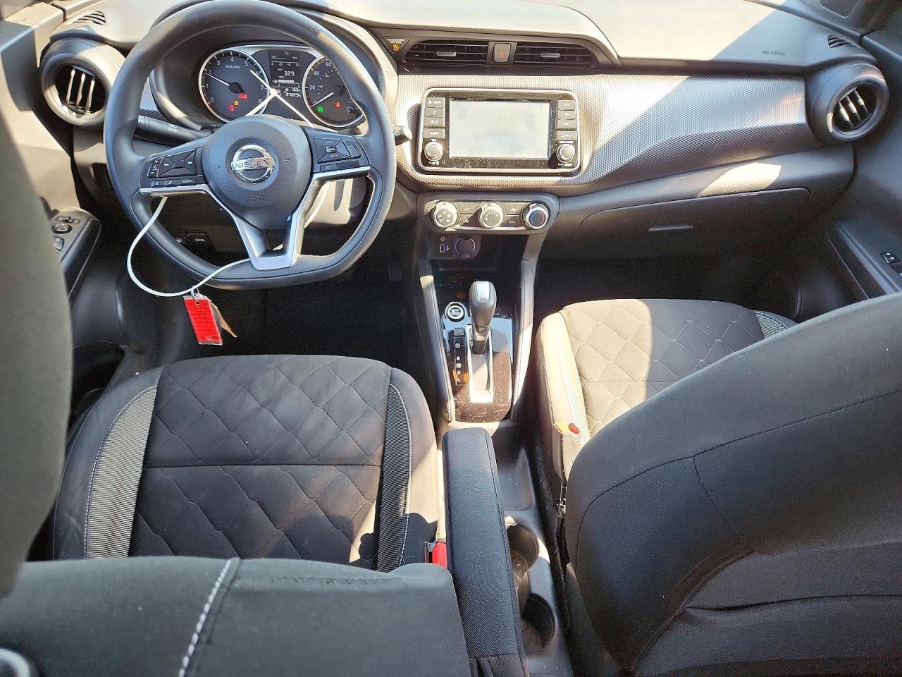 2020 NISSAN KICKS
