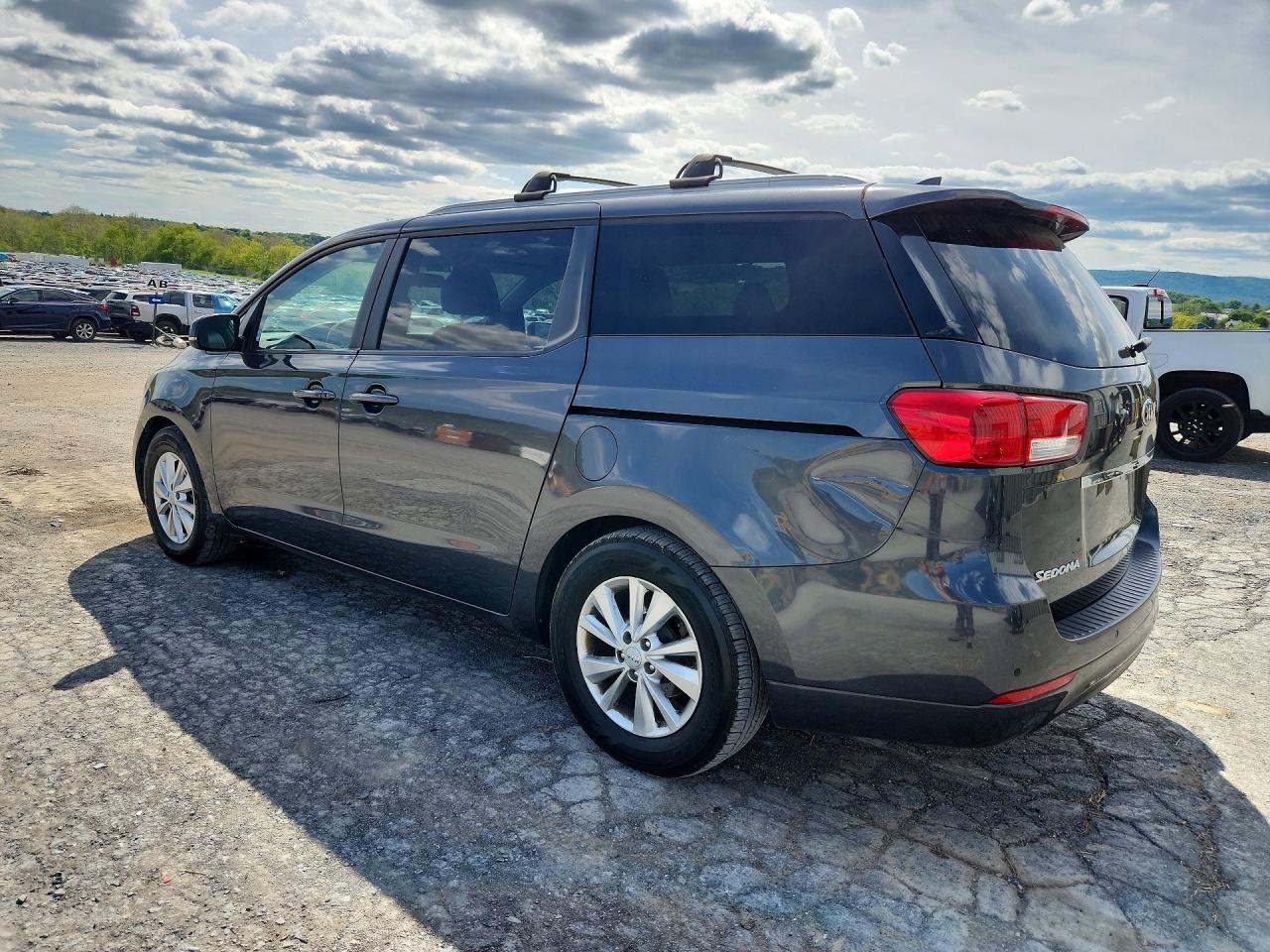 2017 KIA SEDONA