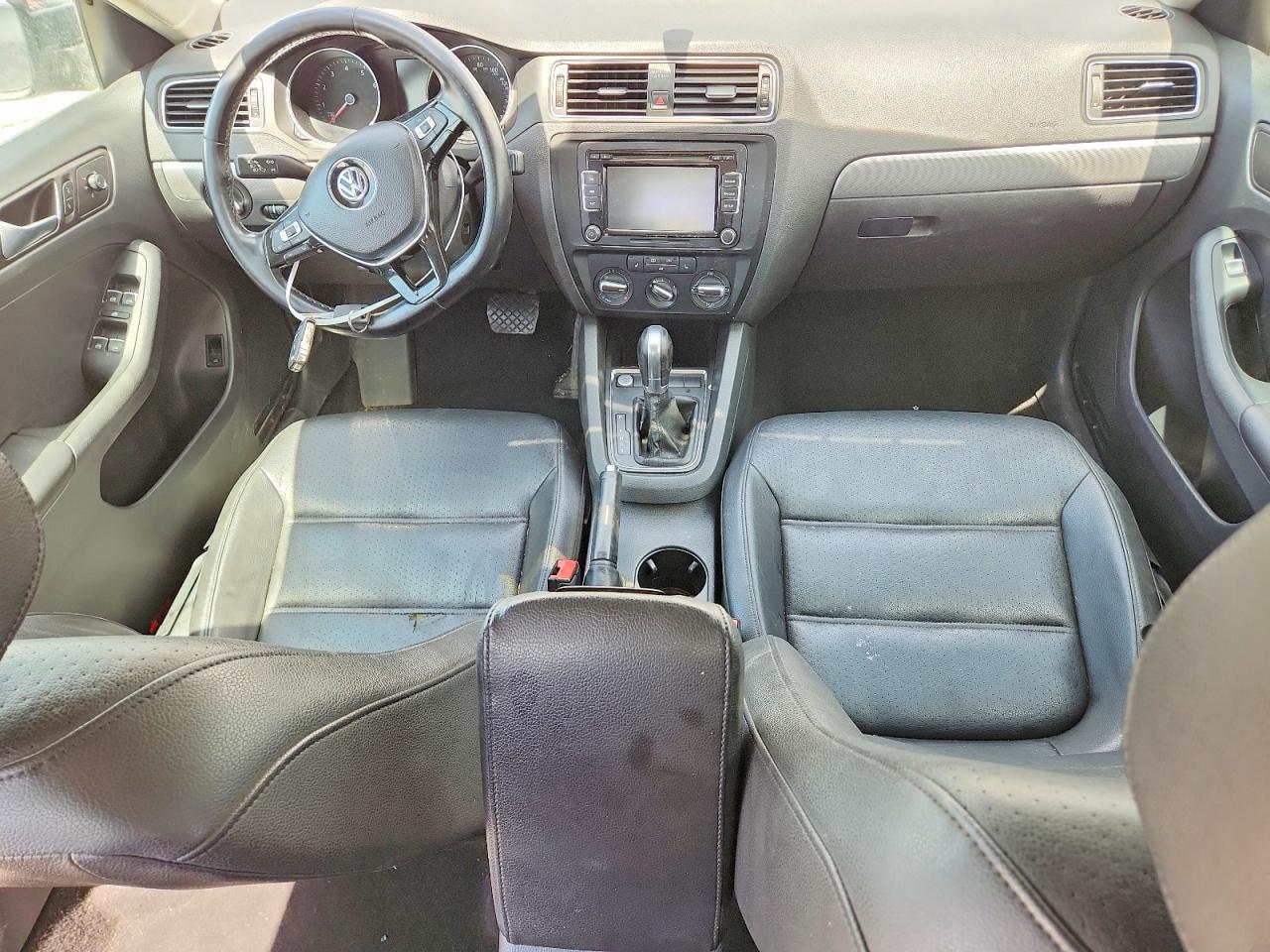 2015 VOLKSWAGEN JETTA