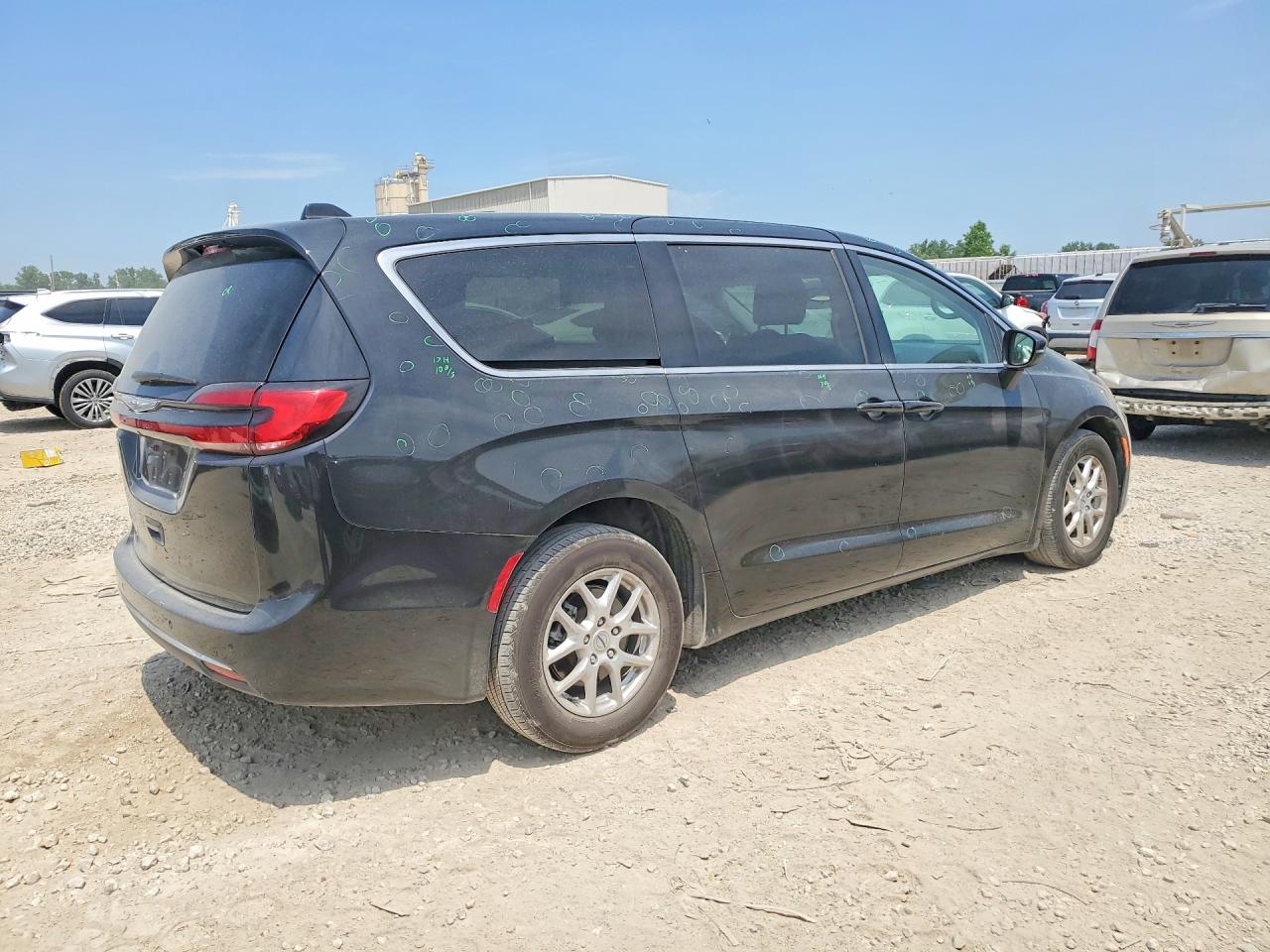 2023 CHRYSLER PACIFICA