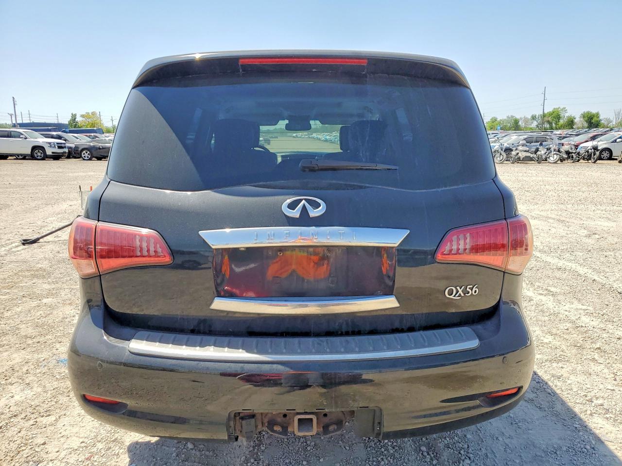 2011 INFINITI QX56