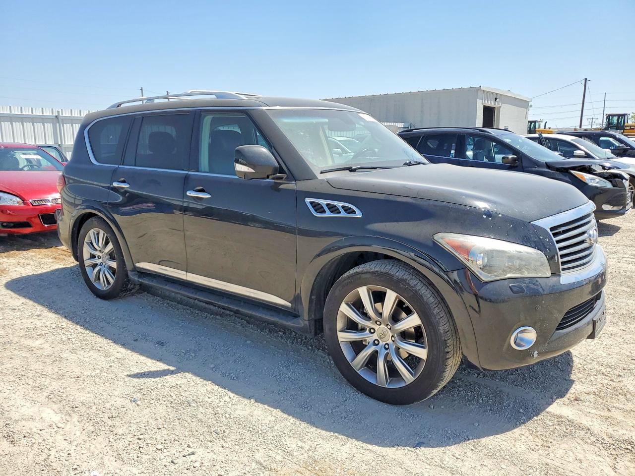 2011 INFINITI QX56