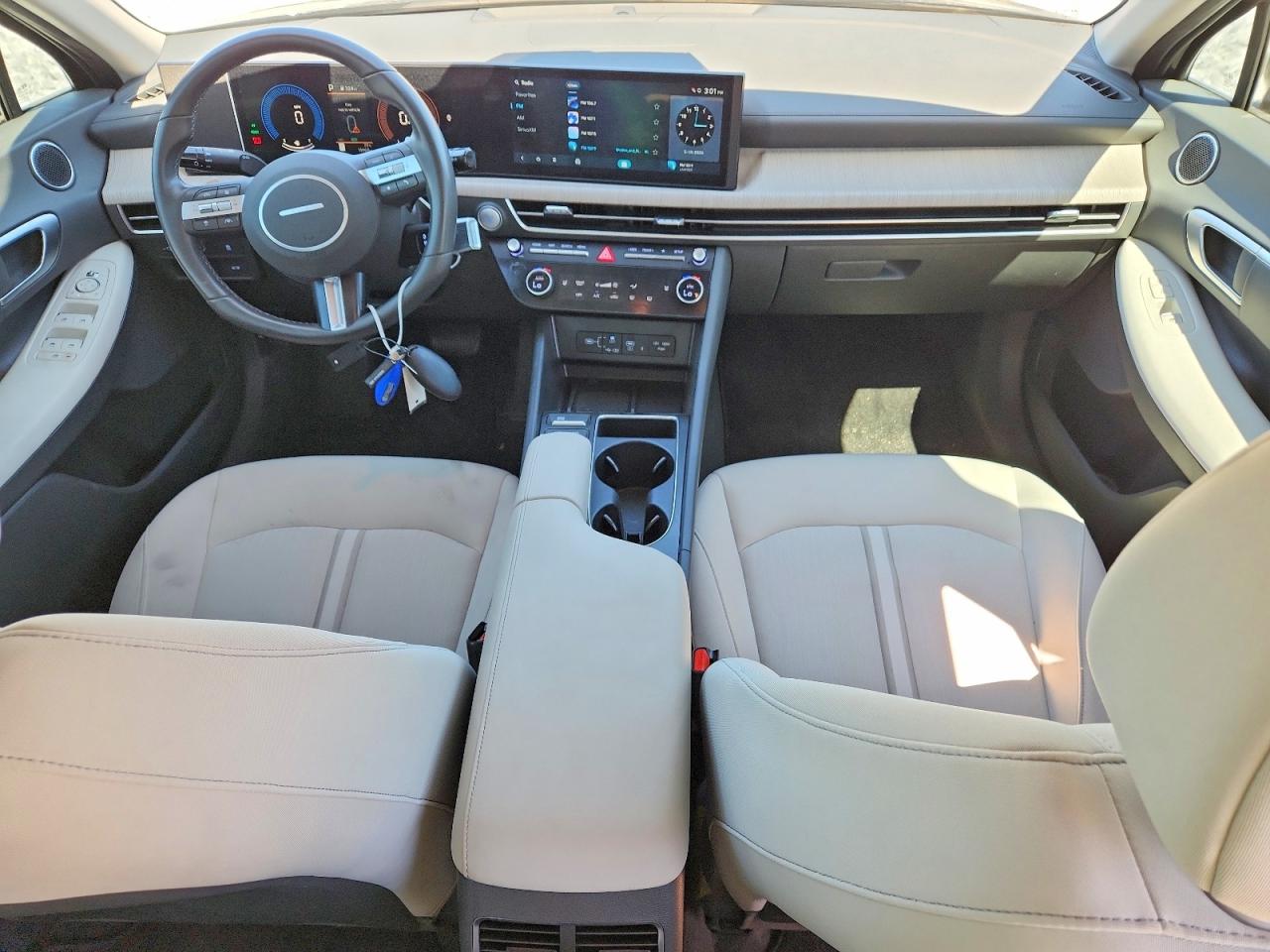 2025 HYUNDAI SONATA